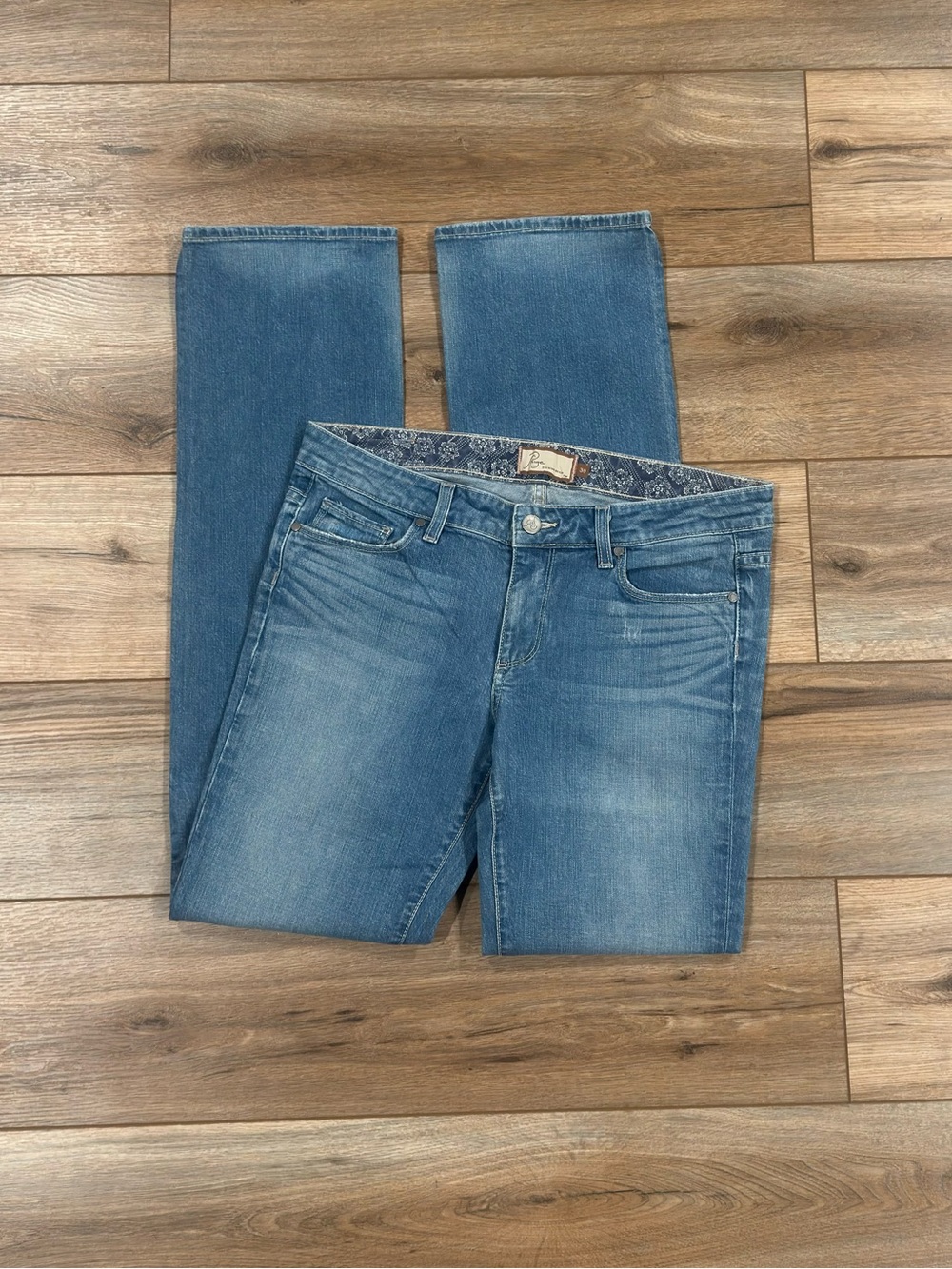 PAIGE Vintage 2000s Y2k Boho Faded Mid-wash Low-rise Bootcut Jeans | Size 30